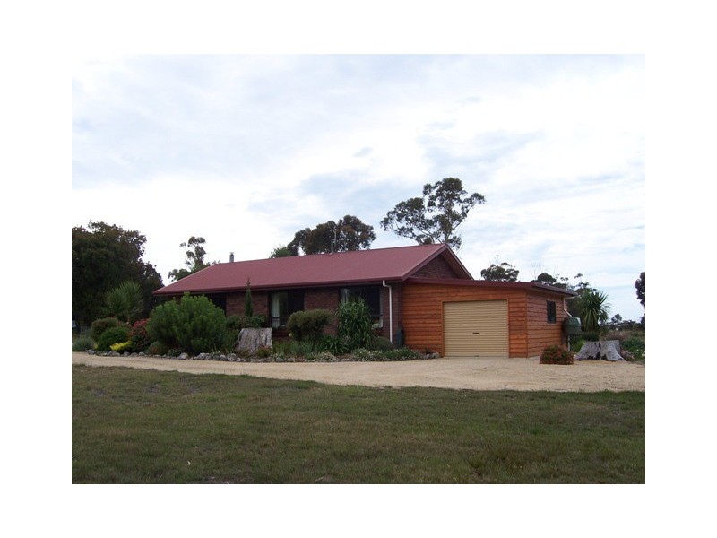58 Riverview Road, Scamander TAS 7215