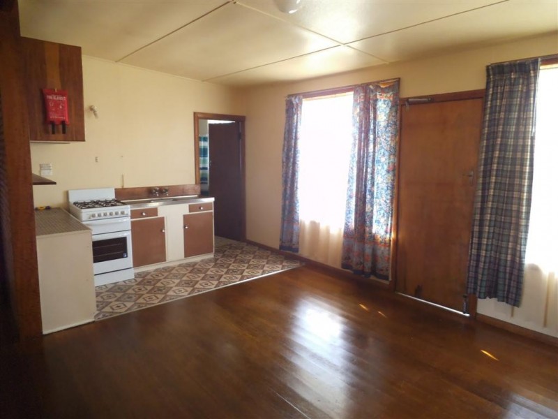 5 Halcyon Grove, St Helens TAS 7216