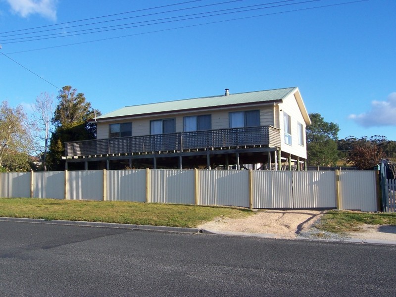 29 Erythos Grove, St Helens TAS 7216