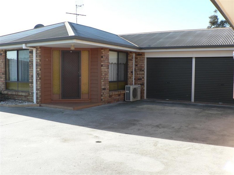 2/4 Tully Street, St Helens TAS 7216