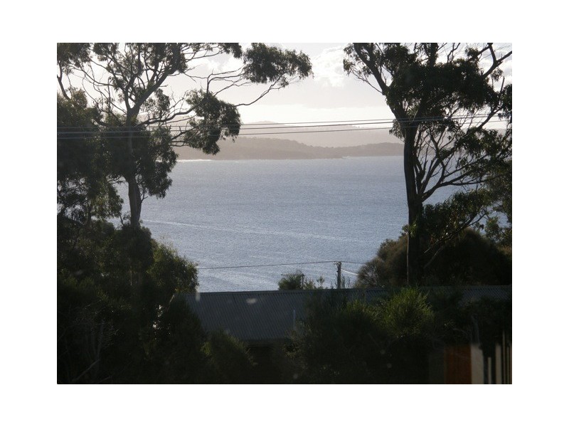 16 Beven Heights, Binalong Bay TAS 7216