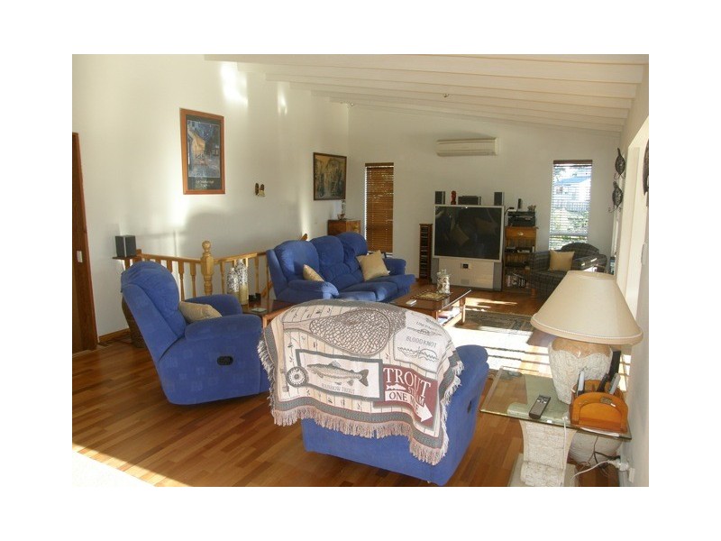 16 Beven Heights, Binalong Bay TAS 7216