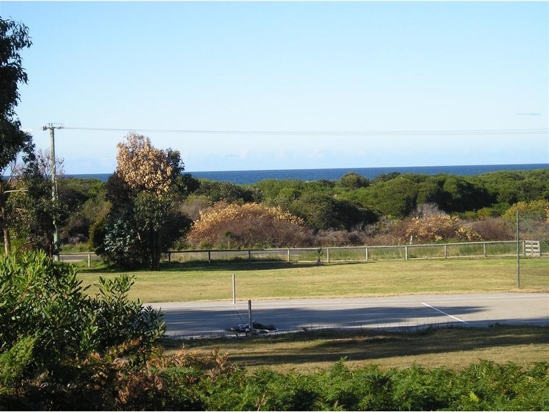 2 Beaumaris Avenue, Beaumaris TAS 7215