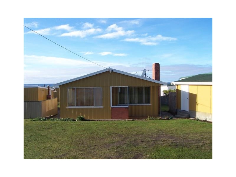 135 Scamander Avenue, Scamander TAS 7215