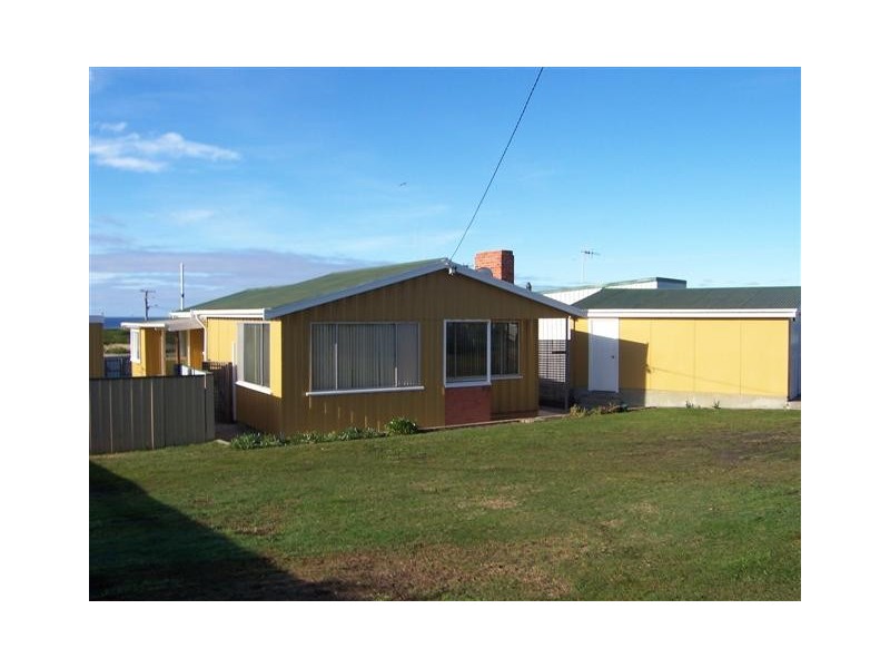 135 Scamander Avenue, Scamander TAS 7215