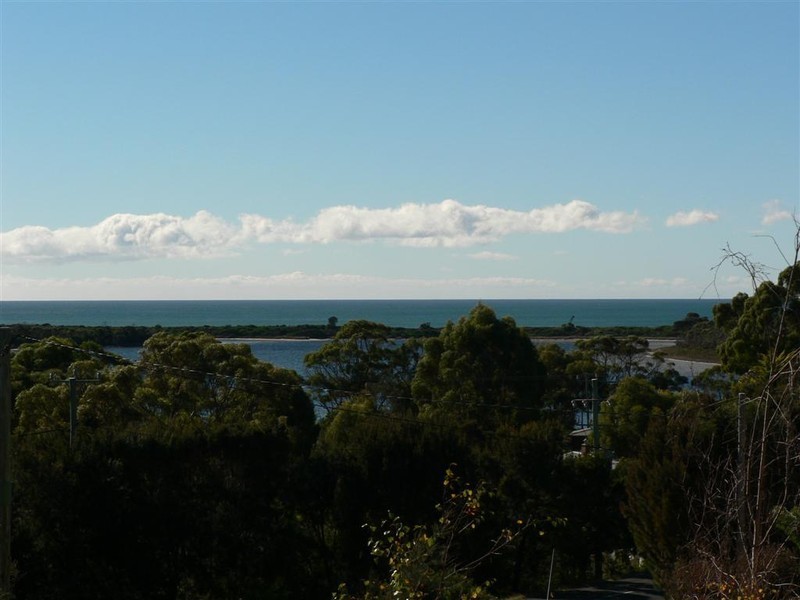 188 Main Road, Binalong Bay TAS 7216