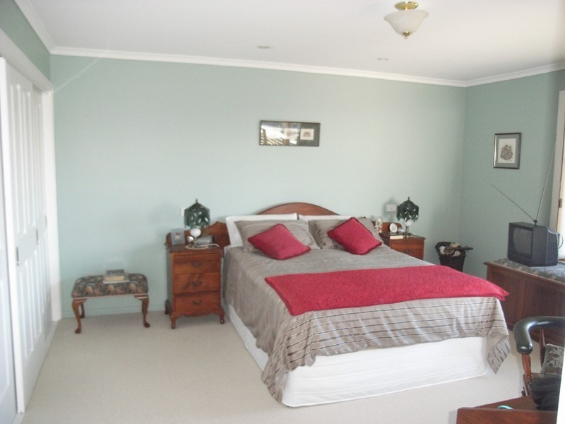 2 Coffey Court, Binalong Bay TAS 7216