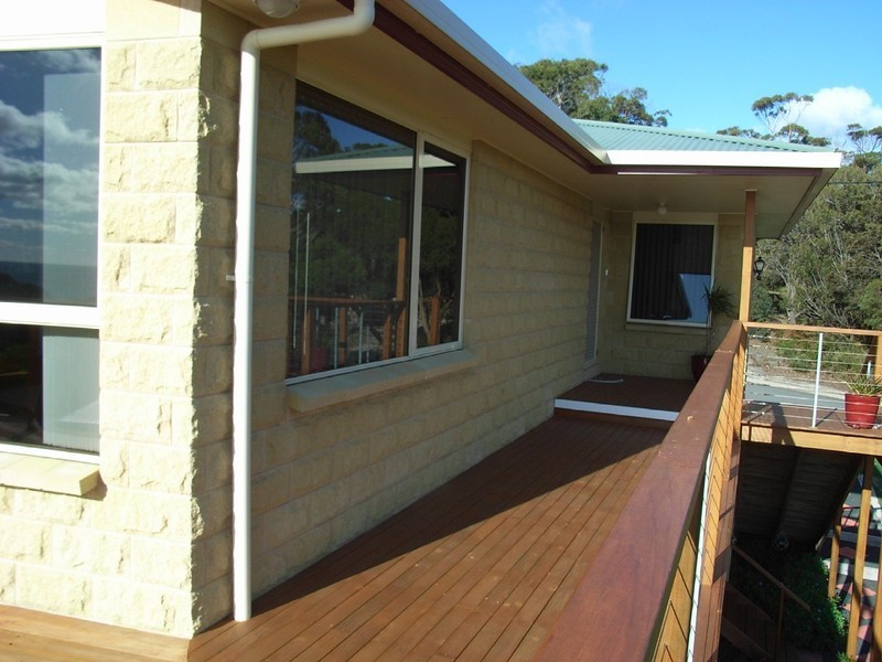 2 Coffey Court, Binalong Bay TAS 7216