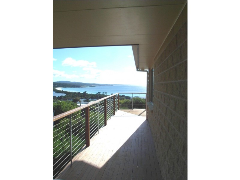 2 Coffey Court, Binalong Bay TAS 7216