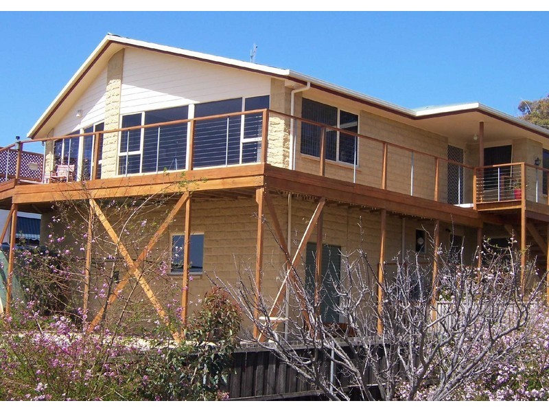 2 Coffey Court, Binalong Bay TAS 7216