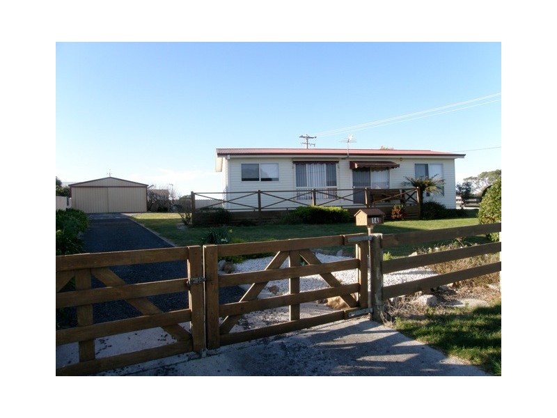 14 Akaroa Avenue, Akaroa TAS 7216