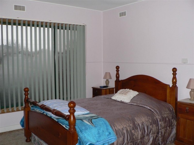 26 Clive Street, St Marys TAS 7215