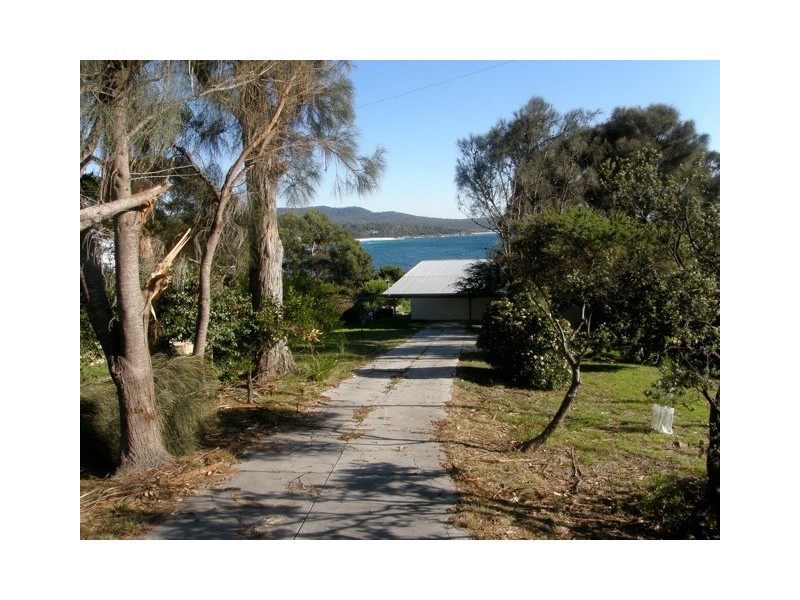 27 Highcrest Avenue, Binalong Bay TAS 7216