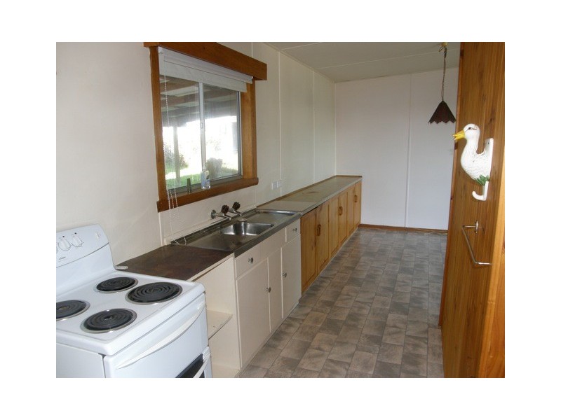27 Highcrest Avenue, Binalong Bay TAS 7216