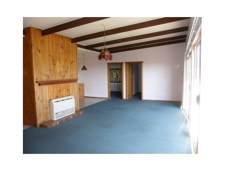 27 Highcrest Avenue, Binalong Bay TAS 7216