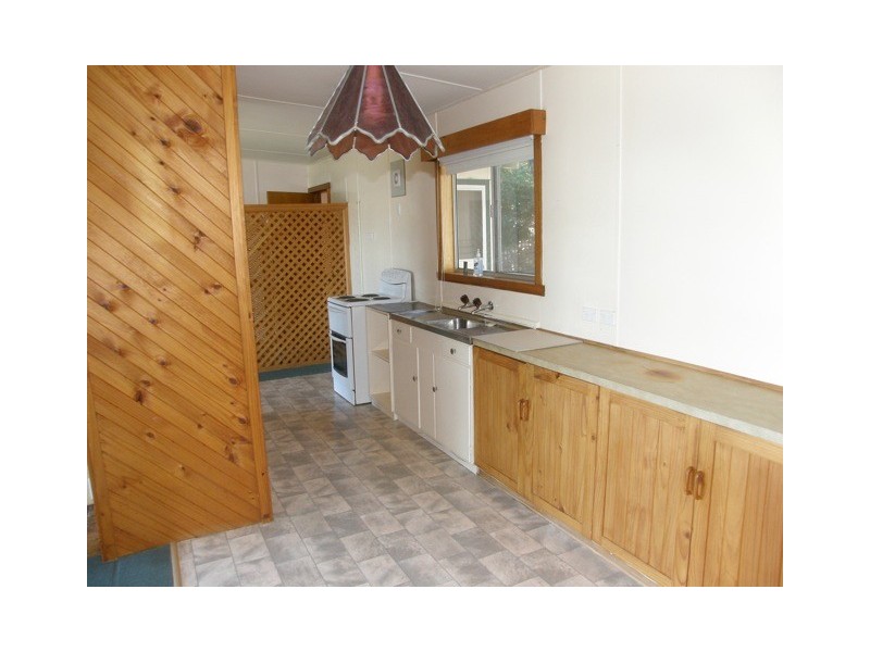 27 Highcrest Avenue, Binalong Bay TAS 7216