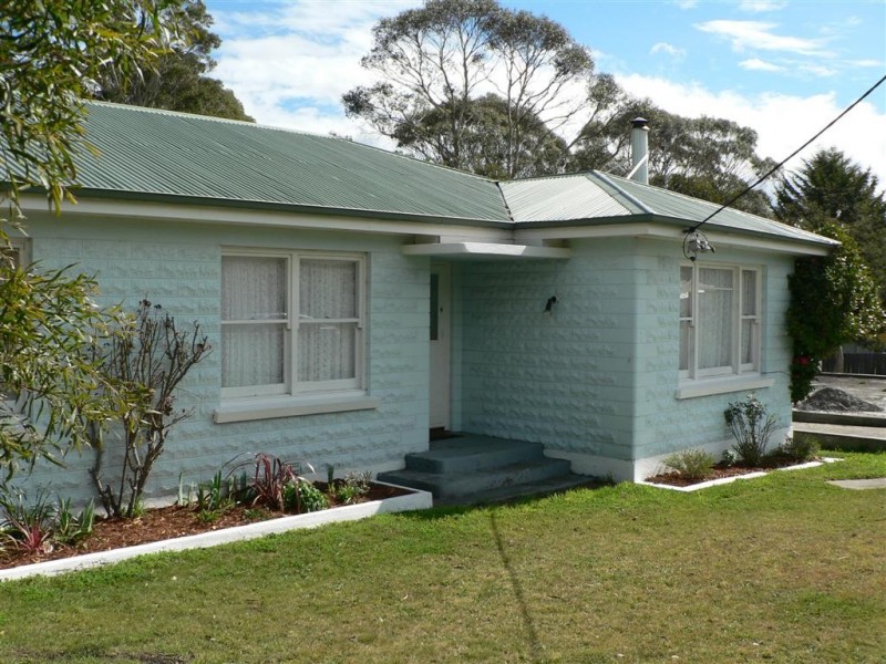 6 Gray Road, St Marys TAS 7215