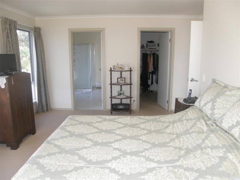 16 Charles Street, Beaumaris TAS 7215