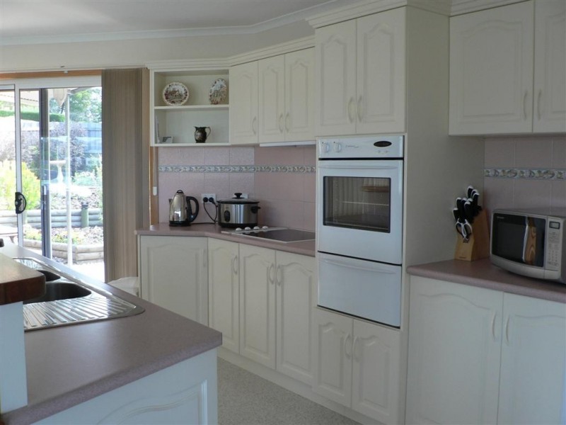 6a  Idas Court, St Helens TAS 7216