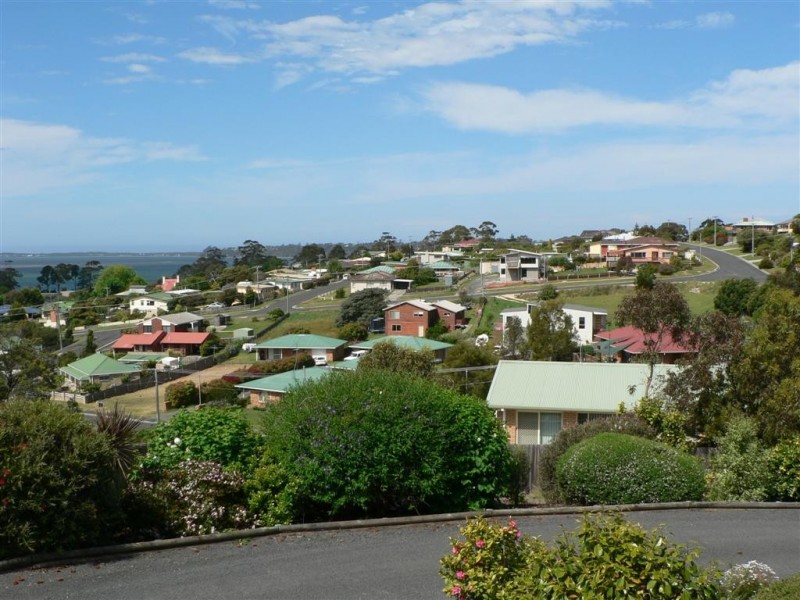 6a  Idas Court, St Helens TAS 7216