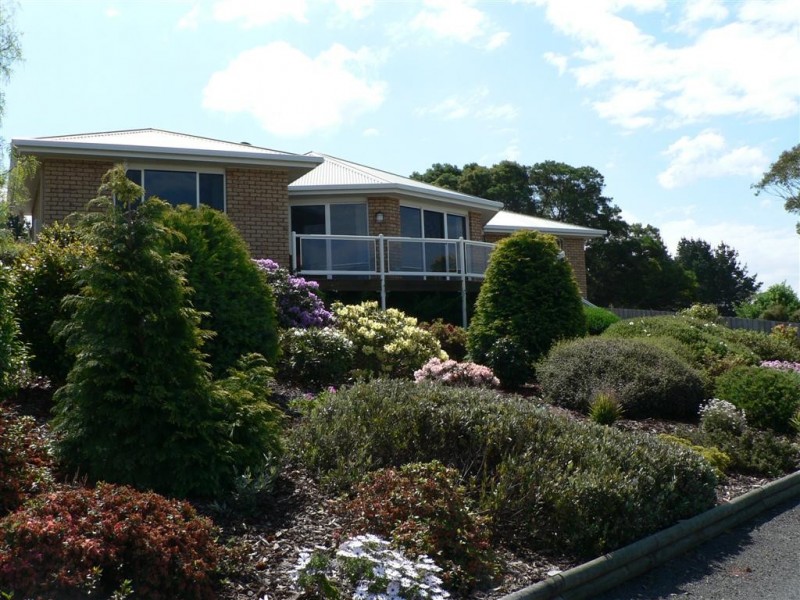 6a  Idas Court, St Helens TAS 7216