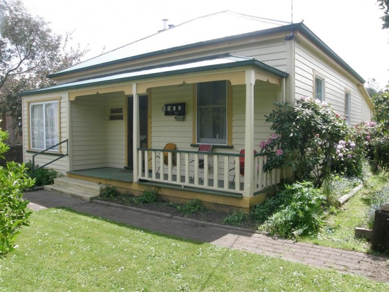 33 Main Street, St Marys TAS 7215