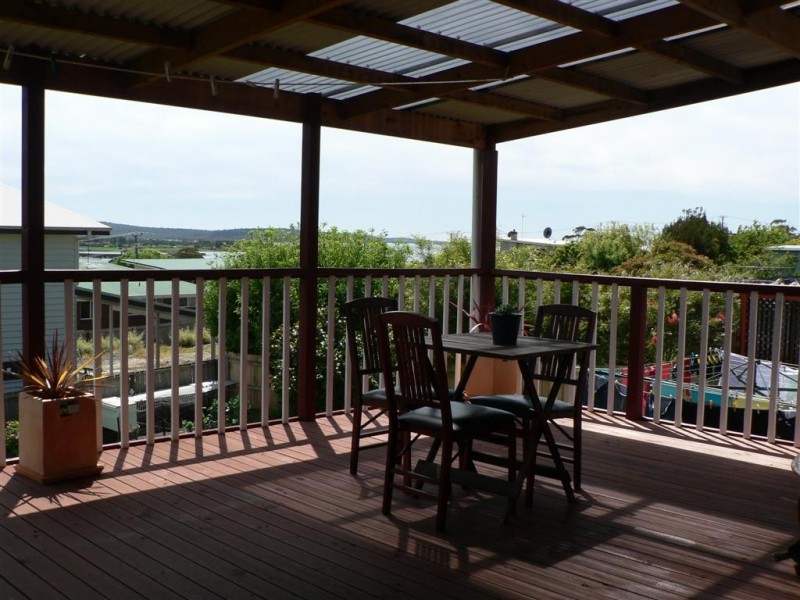 1 Mimosa Street, St Helens TAS 7216