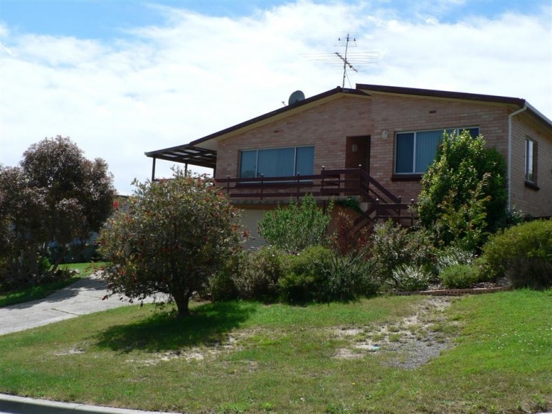 1 Mimosa Street, St Helens TAS 7216