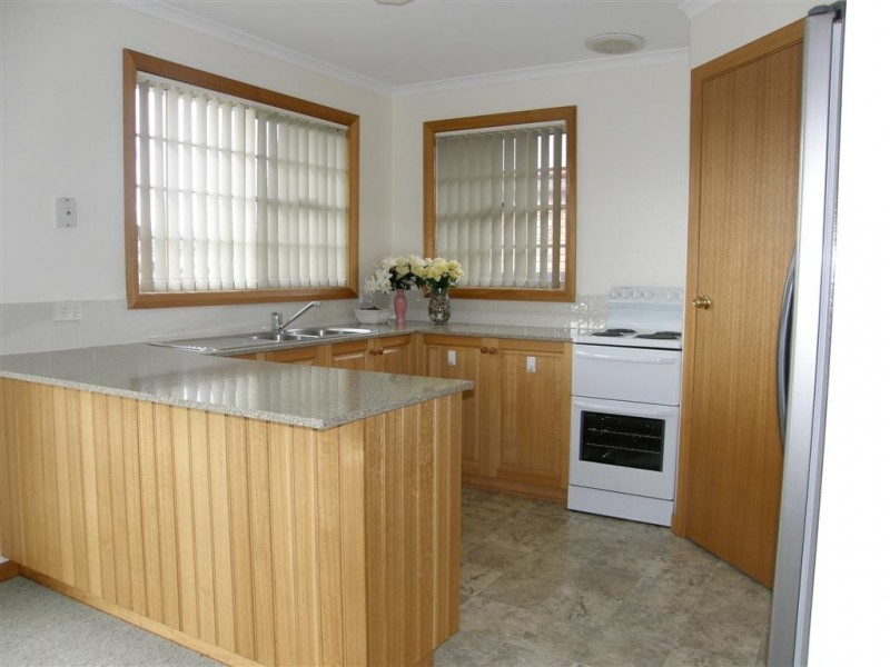 8 Heather Place, St Helens TAS 7216