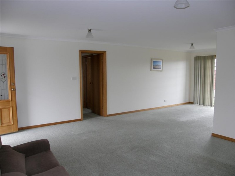 8 Heather Place, St Helens TAS 7216