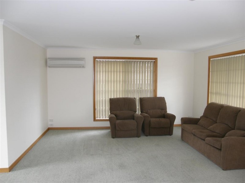 8 Heather Place, St Helens TAS 7216