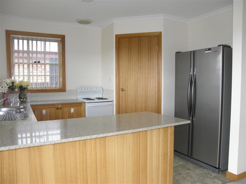 8 Heather Place, St Helens TAS 7216