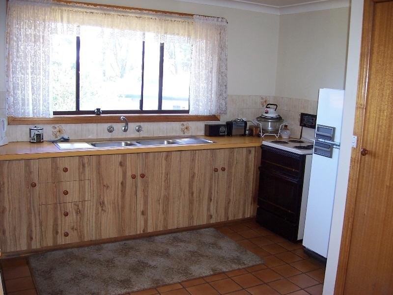 8 Doric Grove, St Helens TAS 7216