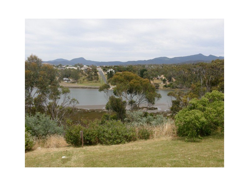 17-19 Thomas Street, Scamander TAS 7215