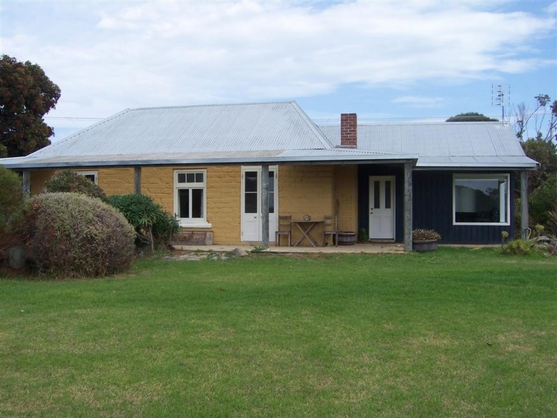 17 Morrison Street, Falmouth TAS 7215