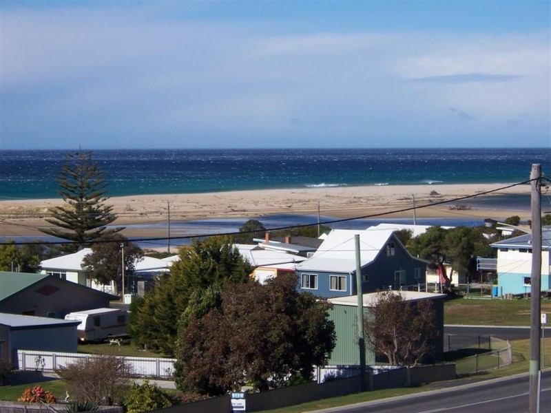 20 High Street, Scamander TAS 7215