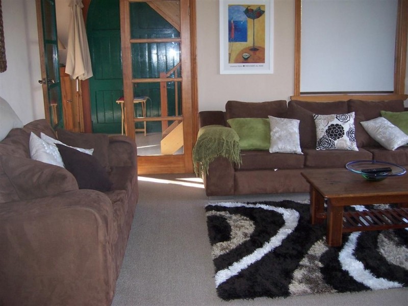 52 Treloggen Drive, Binalong Bay TAS 7216