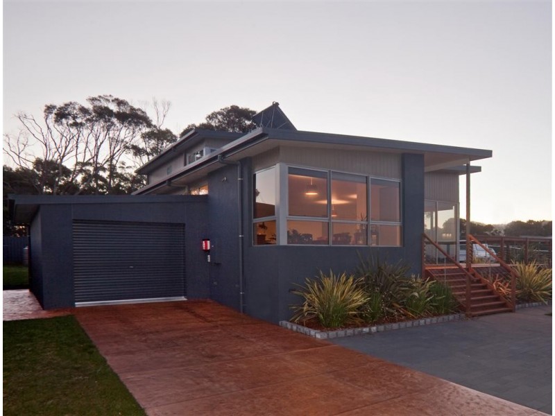 24-26 George Street, Scamander TAS 7215