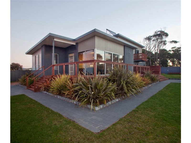 24-26 George Street, Scamander TAS 7215