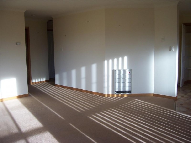 2/13 Cameron, St Helens TAS 7216