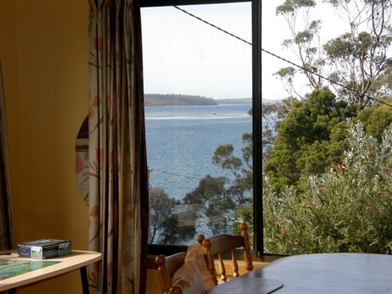 10 Atlas Drive, St Helens TAS 7216