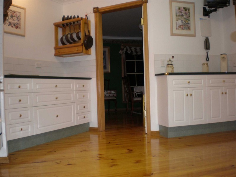 16 Belair Crescent, Beaumaris TAS 7215