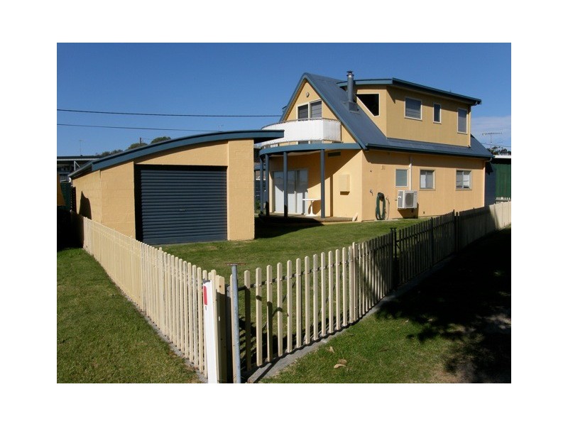 6 Barrack Street, Akaroa TAS 7216