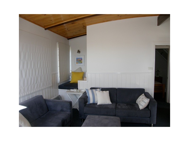 6 Barrack Street, Akaroa TAS 7216