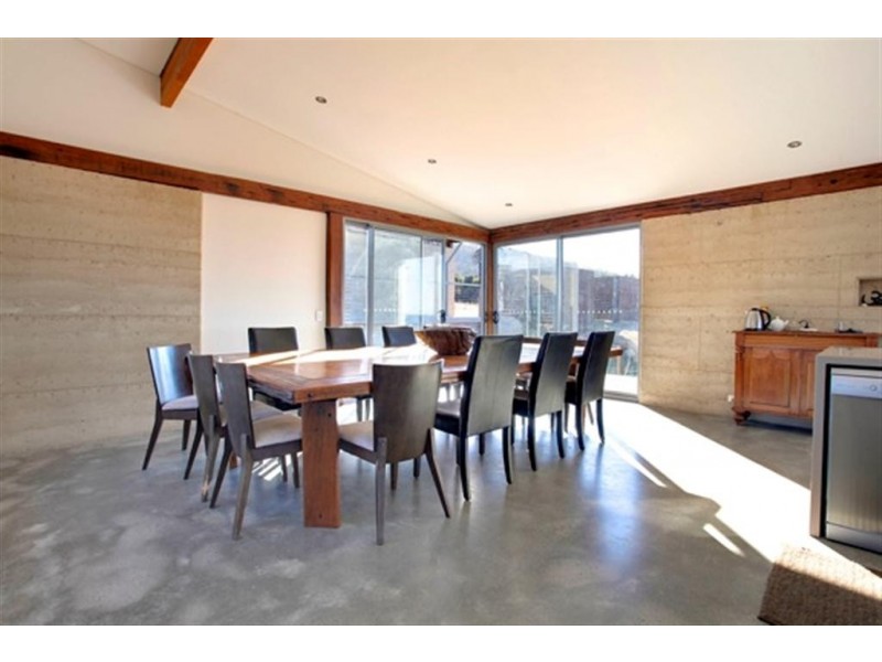 21036 Tasman Highway, Chain Of Lagoons TAS 7215