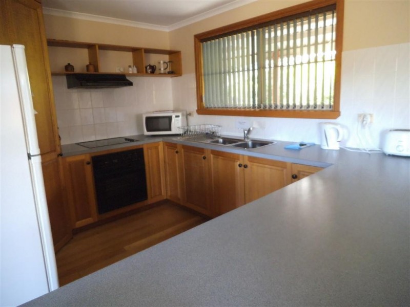 54 Treloggen Drive, Binalong Bay TAS 7216