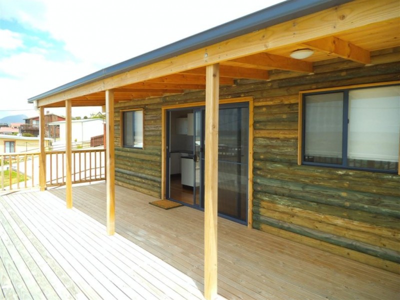 126 Scamander Avenue, Scamander TAS 7215