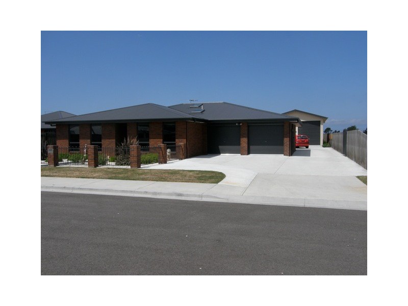 14 Stewart Court, St Helens TAS 7216