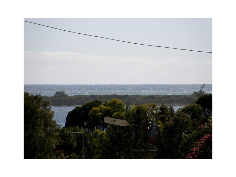 10 Cray Court, Binalong Bay TAS 7216