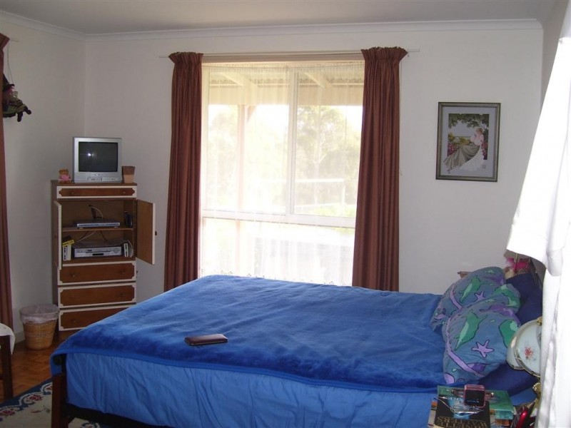 10 Cray Court, Binalong Bay TAS 7216